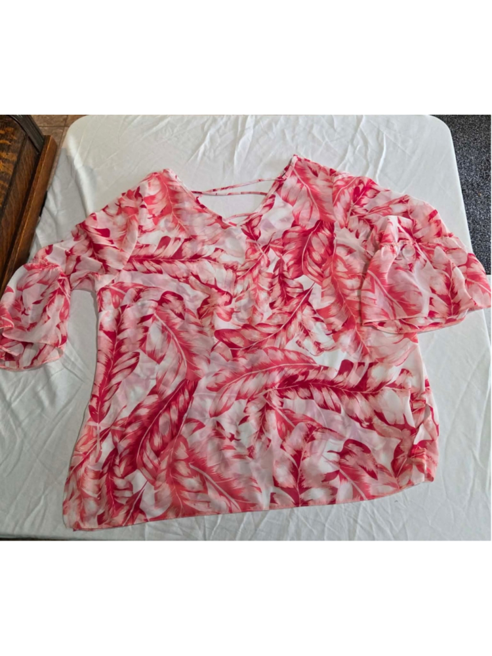 La Mode Floral Sheer Ruffle Sleeve Blouse 2X US (36X tag) Plus Size